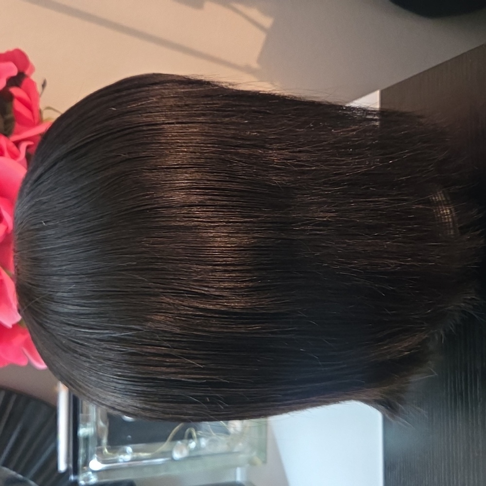 8in Sleek Black Human Hair Bob W/bang. - Picture 5 of 7